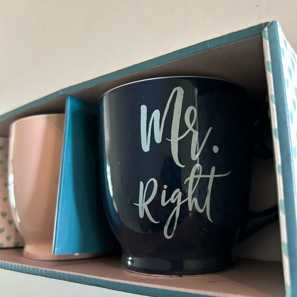 NWOT Couples Coffee or Tea Mugs Set. “Mr Right & Mrs Always Right” Great Gift. - Picture 2 of 3